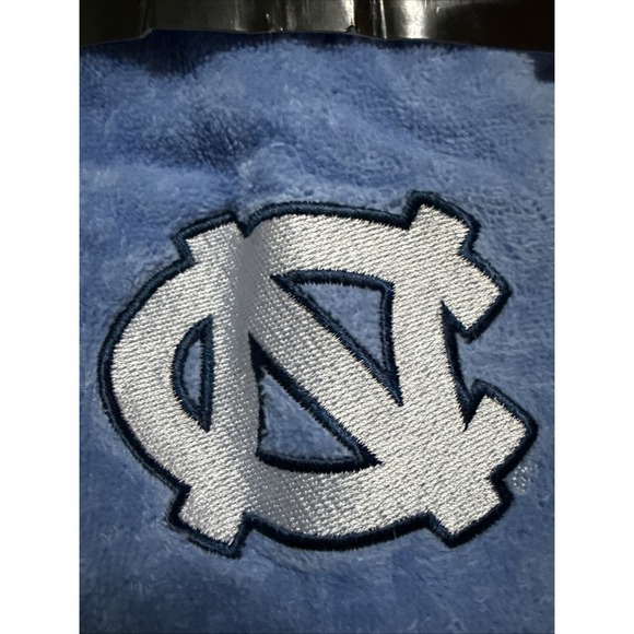 Wincraft Other - North Carolina Tar Heels NCAA Embroidered Towel